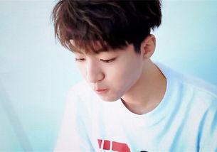 帅气小哥哥的照片