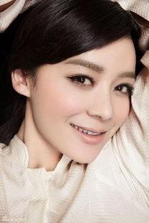 人中长明星,揭秘明星的独特魅力与人生轨迹