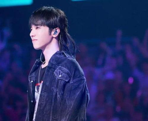 华晨宇网红歌曲,点燃青春旋律，唤醒内心共鸣